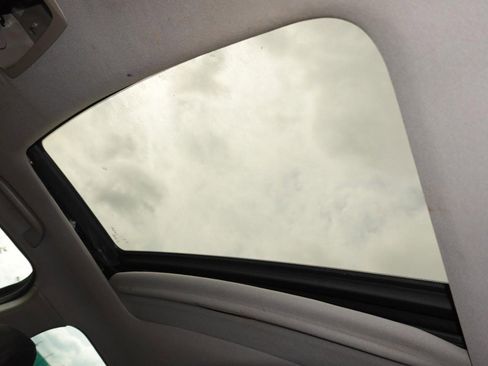 Used 2011 Honda Accord EX image 16