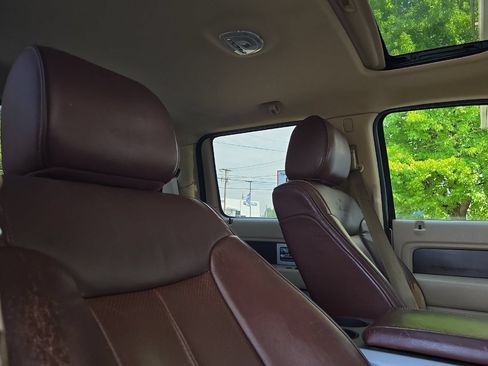 Used 2014 Ford F150 King Ranch w/ King Ranch Luxury Package AWD/4WD image 16