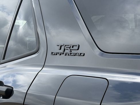 New 2026 Toyota 4Runner TRD Off-Road AWD/4WD image 10