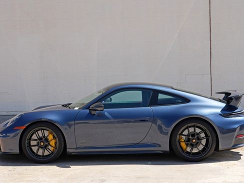 Used 2025 Porsche 911 Carrera 4 GTS w/ Premium Package image 49