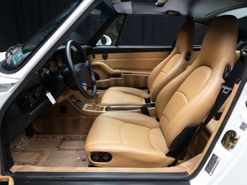 Used 1995 Porsche 911 Carrera image 38