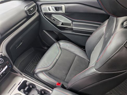 Used 2023 Ford Explorer ST w/ Equipment Group 401A image 19