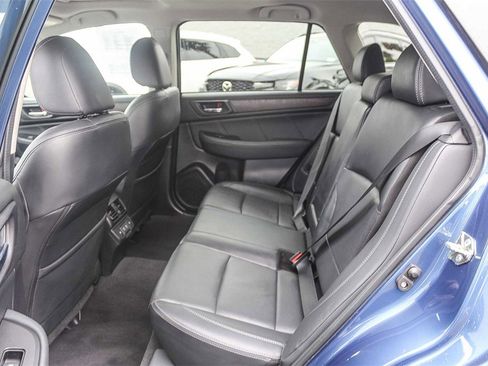 Used 2019 Subaru Outback 2.5i Limited image 18