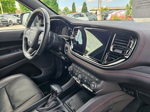 Used 2023 Dodge Durango GT image 15