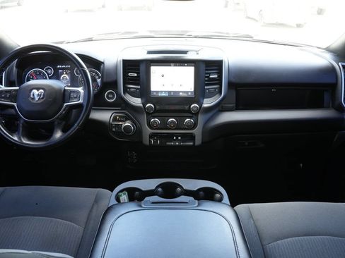 Used 2024 RAM 2500 Big Horn AWD/4WD image 5