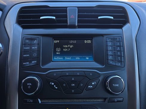 Used 2018 Ford Fusion S image 16