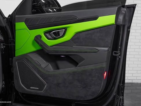 Used 2024 Lamborghini Urus S image 46