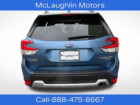 Used 2021 Subaru Forester Touring image 4