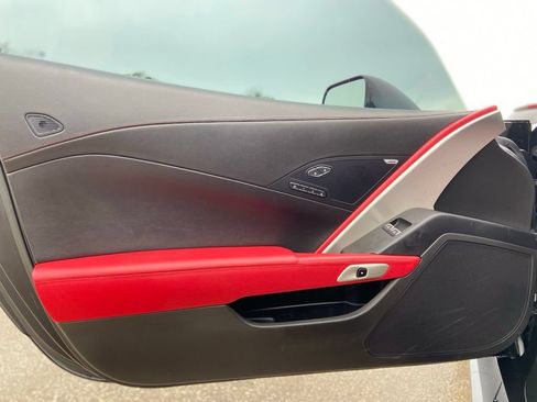 Used 2017 Chevrolet Corvette Z06 RWD image 13