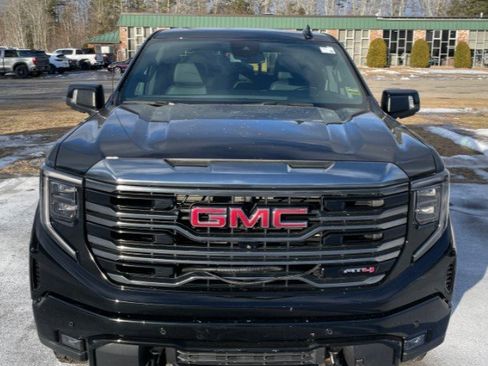 Certified 2023 GMC Sierra 1500 AT4 w/ AT4 Premium Package image 3