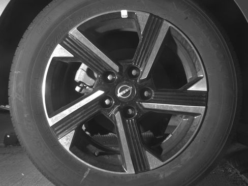 Used 2025 Nissan Sentra SV image 15