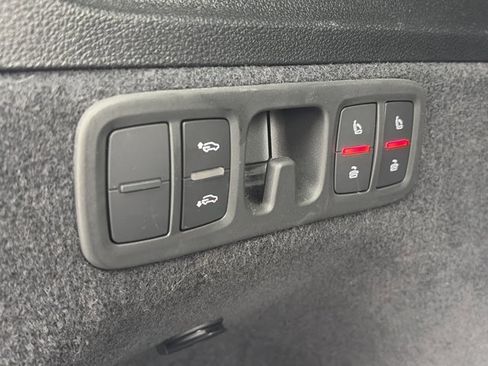 Used 2025 Audi Q7 3.0T Prestige image 7