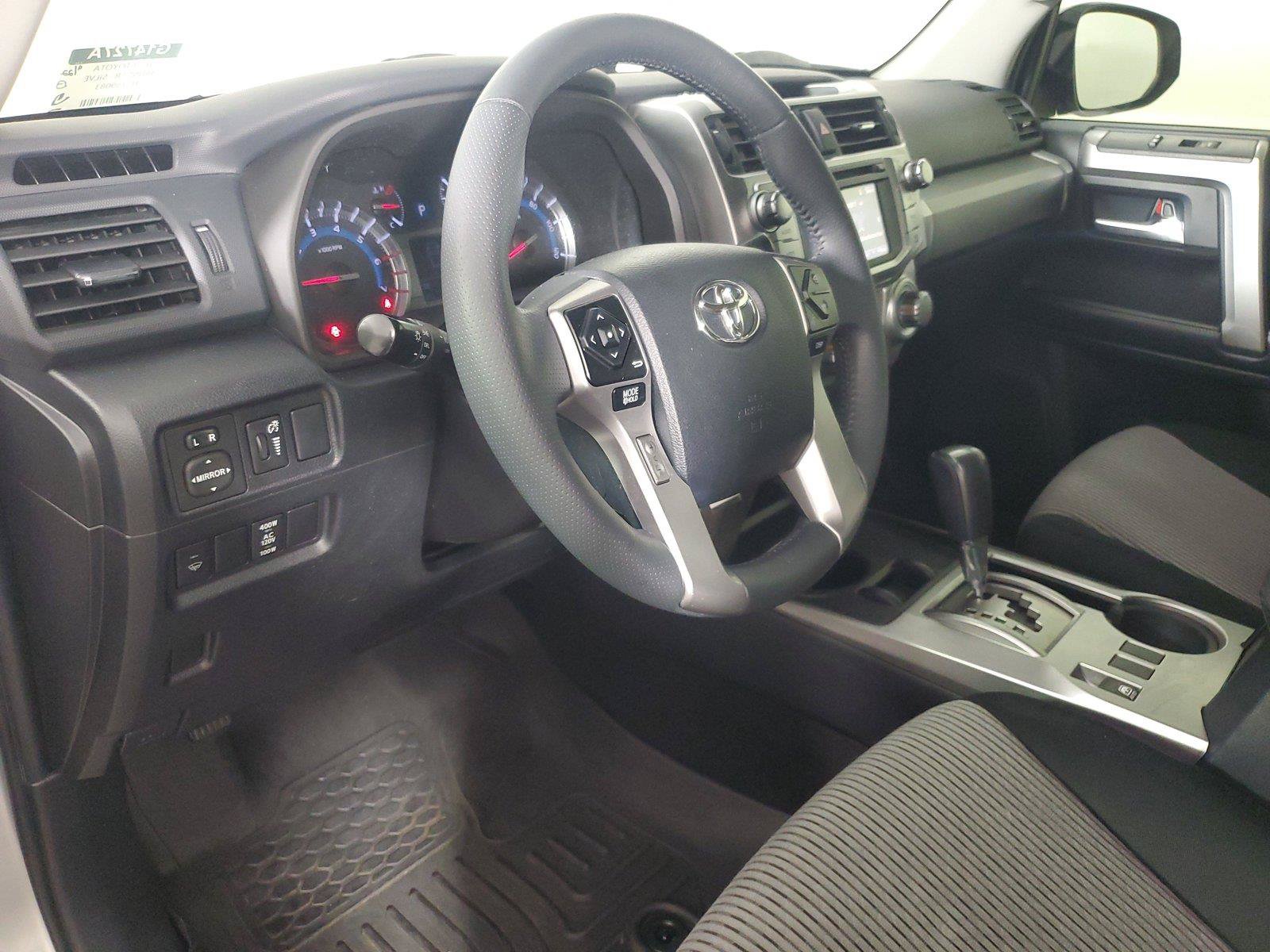 Used 2017 Toyota 4Runner SR5 RWD image 21