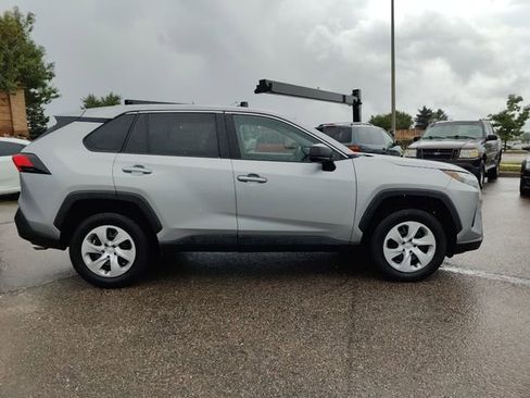 Used 2024 Toyota RAV4 LE image 9