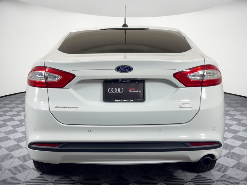 Used 2014 Ford Fusion SE FWD image 11