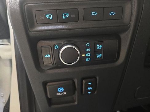 Used 2022 Ford F150 Lightning Lariat w/ Equipment Group 511A High AWD/4WD image 17