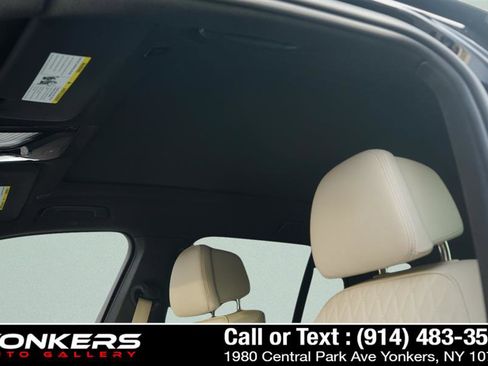 Used 2022 BMW X5 xDrive40i w/ M Sport Package image 53