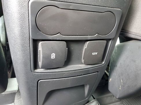 Certified 2023 Ford Explorer XLT w/ Class IV Trailer Tow Package image 12