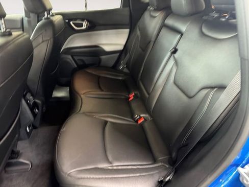 Used 2025 Jeep Compass Limited AWD/4WD image 21