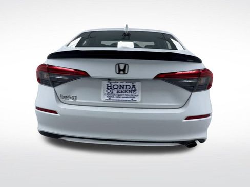 Used 2023 Honda Civic Sport image 9