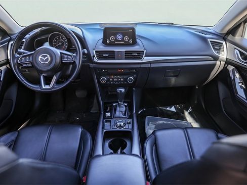 Used 2017 MAZDA MAZDA3 Touring image 28