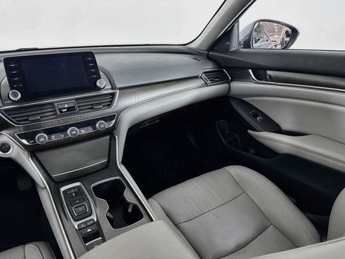 Certified 2019 Honda Accord Touring image 24