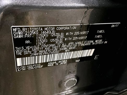 Used 2017 Toyota RAV4 XLE AWD/4WD image 34