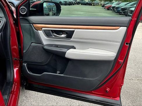 Used 2022 Honda CR-V Touring image 27