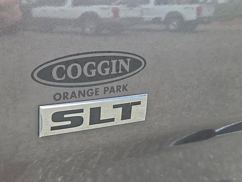 Used 2024 RAM 1500 Classic SLT RWD image 28