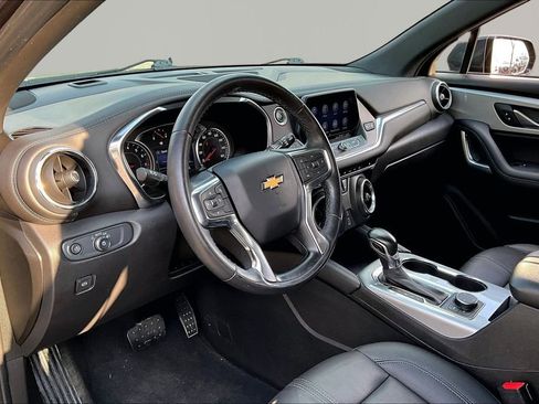 Used 2022 Chevrolet Blazer LT image 12