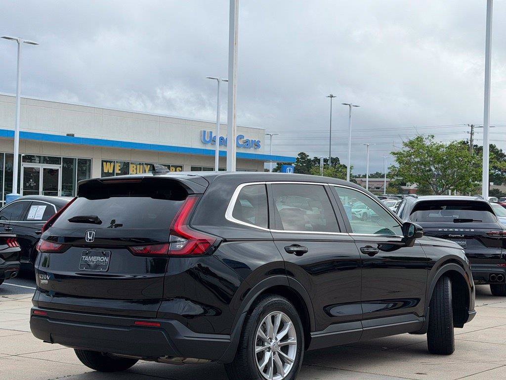 Used 2025 Honda CR-V EX image 5