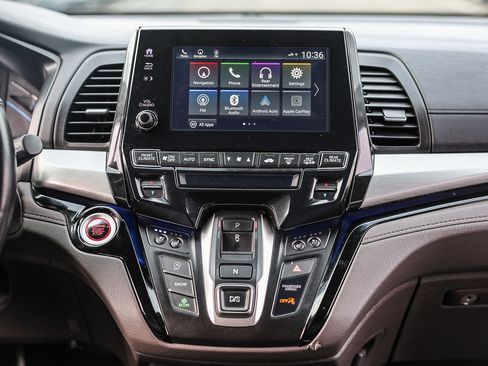 Certified 2019 Honda Odyssey Elite image 3