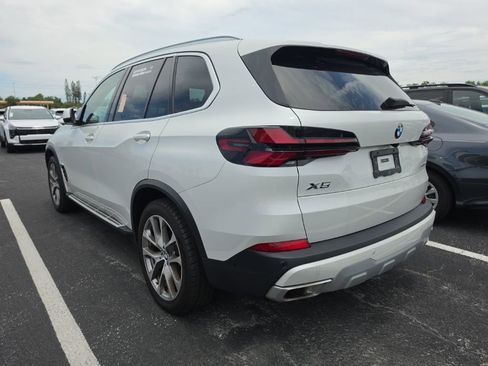 Used 2024 BMW X5 sDrive40i w/ Premium Package RWD image 11