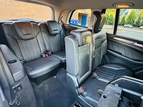 Used 2016 Mercedes-Benz GL 450 4MATIC w/ Premium I Package image 30