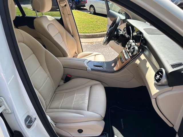 Used 2020 Mercedes-Benz GLC 300 image 18