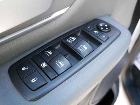 Used 2021 RAM 1500 Big Horn AWD/4WD image 21