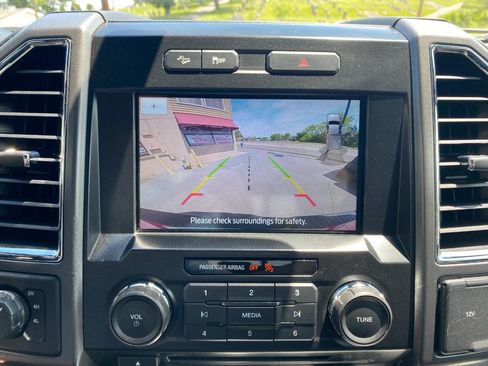 Used 2016 Ford F150 XLT w/ Equipment Group 302A Luxury AWD/4WD image 16
