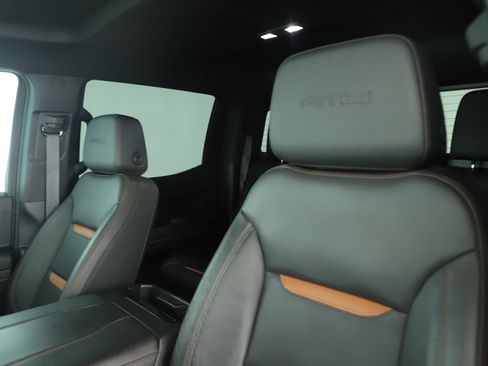 Used 2024 GMC Sierra 1500 AT4 w/ AT4 Preferred Package AWD/4WD image 13