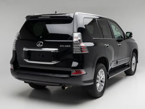 Used 2019 Lexus GX 460 Premium AWD/4WD image 2