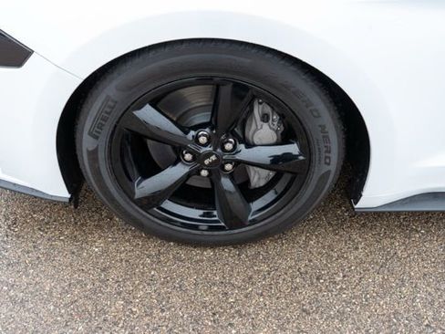 Used 2019 Ford Mustang GT image 9