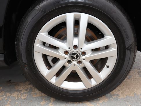 Used 2018 Mercedes-Benz GLS 450 4MATIC image 23