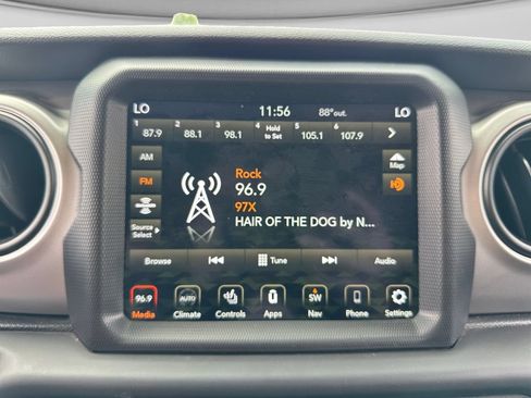 Used 2021 Jeep Gladiator Sport w/ Quick Order Package 24Q 80Th AWD/4WD image 21