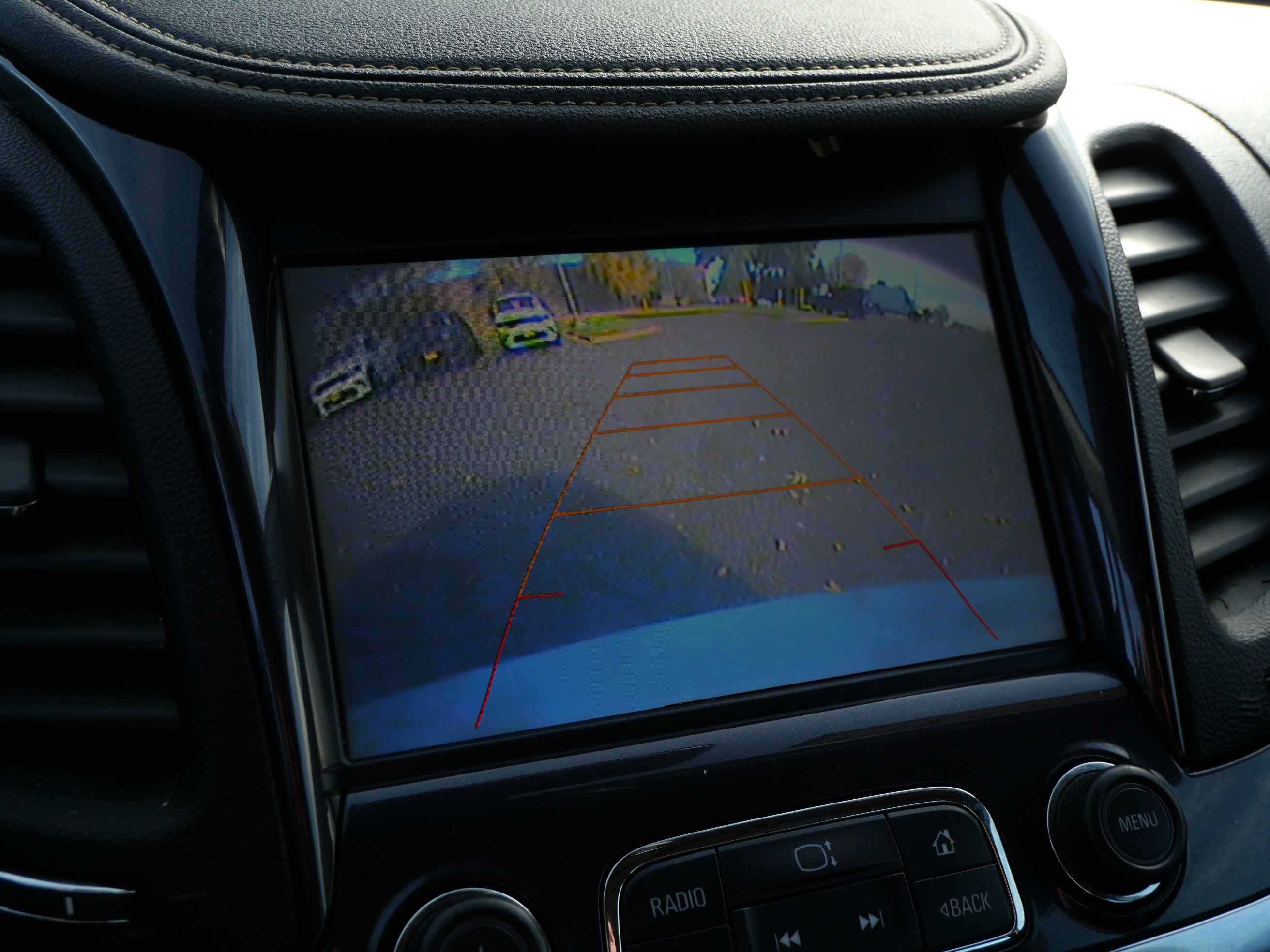 Used 2016 Chevrolet Impala LT w/ Convenience Package FWD image 26
