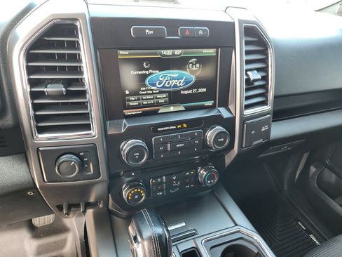 Used 2015 Ford F150 XLT w/ Equipment Group 302A Luxury AWD/4WD image 25