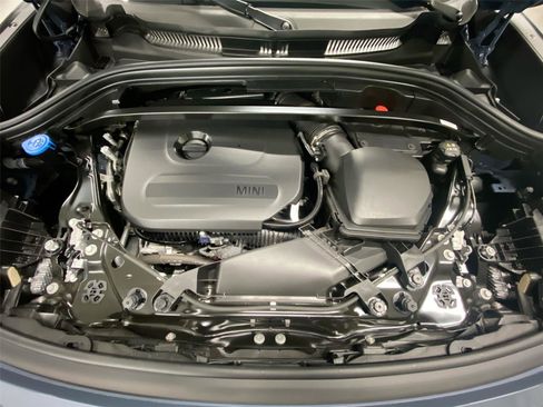 Certified 2025 MINI Cooper Countryman S w/ Comfort Package Max image 22