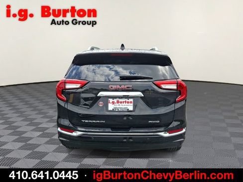 Certified 2023 GMC Terrain Denali w/ Denali Premium Package AWD/4WD image 5