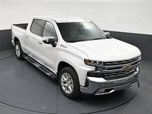 Used 2021 Chevrolet Silverado 1500 LTZ AWD/4WD image 18