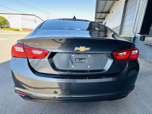 Used 2018 Chevrolet Malibu LS FWD image 4