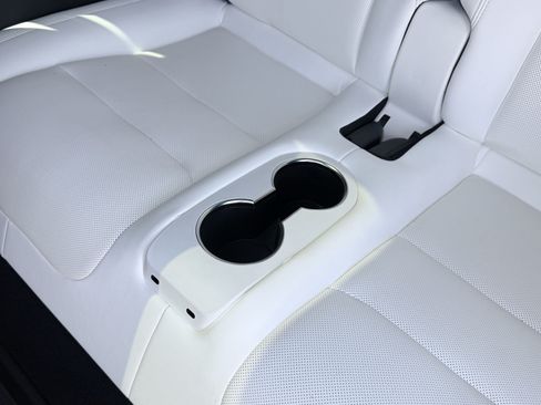 Used 2022 Tesla Model X Plaid AWD/4WD image 36