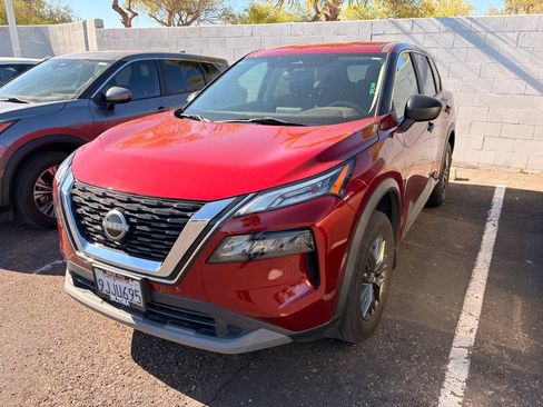 Certified 2023 Nissan Rogue S FWD image 2